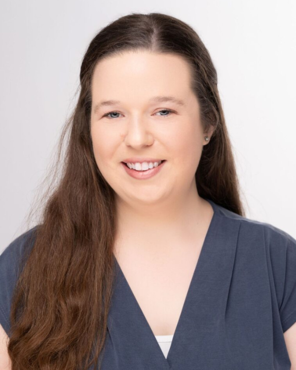 Headshot of Annette Lay